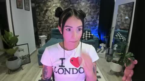 Jade  independent model online show from 03-11-25, 12:06