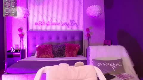 JADE online show from 09-17-25, 04:03