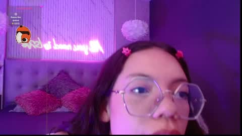 Snapshot of jade_storm_ chatting on 05-30-26, 09:01 JADE online show from 05-30-26, 09:01