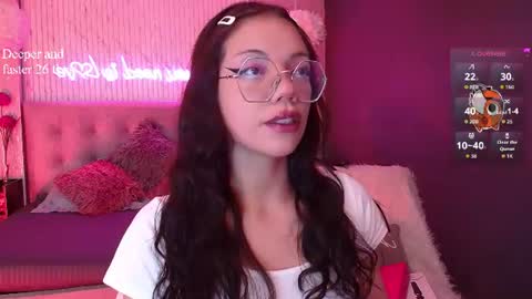 Snapshot of jade_storm_ chatting on 06-15-26, 09:39 JADE online show from 06-15-26, 09:39
