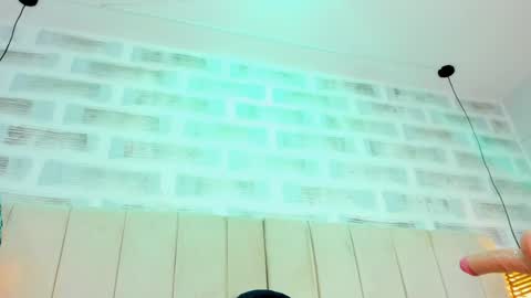 Snapshot of jade_swet chatting on 01-15-25, 11:32 jade swet online show from 01-15-25, 11:32