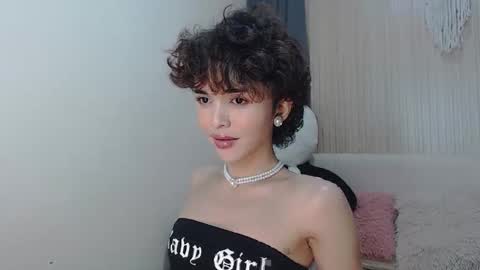 Snapshot of jade_the_vergin02 chatting on 10-20-25, 02:17 Adriana online show from 10-20-25, 02:17