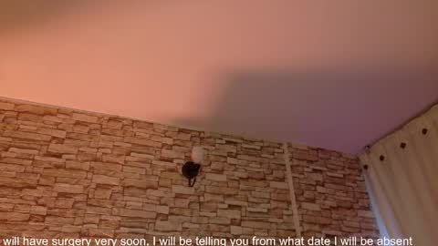 jade white  online show from 05-20-26, 12:33