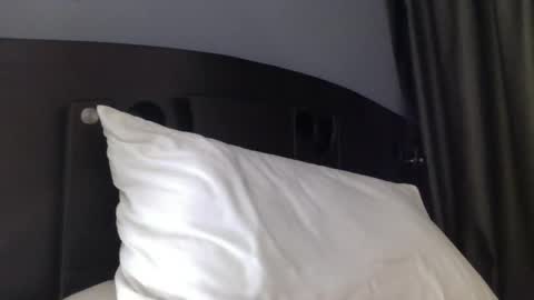 Jade online show from 06-11-26, 12:32