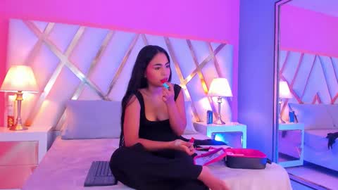 Jade online show from 10-16-25, 09:16