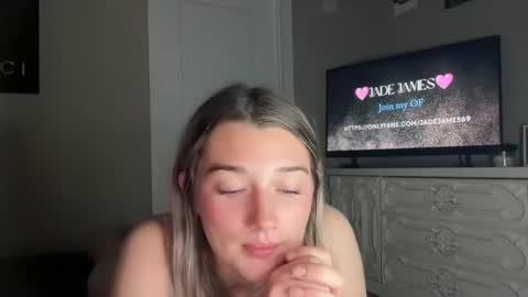 Jade james online show from 06-20-26, 03:09