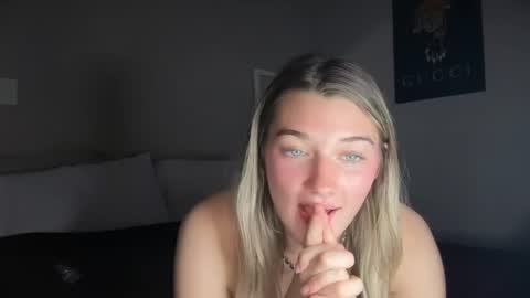 Jade james online show from 06-25-26, 05:12
