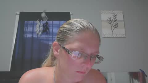 JadeLuv online show from 06-09-26, 12:55