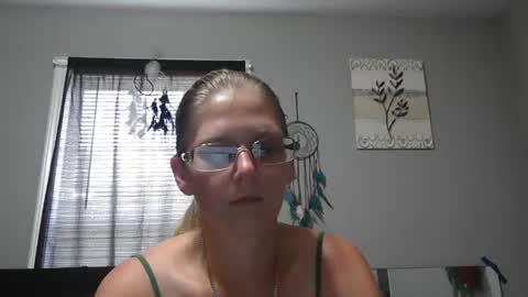 JadeLuv online show from 07-27-26, 05:42