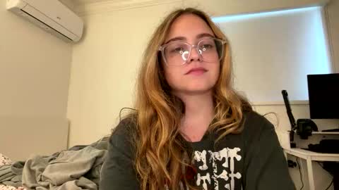 jademonroe0522 online show from 02-04-26, 04:02