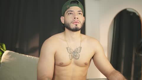 Jaden Feynman online show from 04-29-26, 06:06