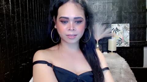 Jade online show from 12-05-24, 03:17