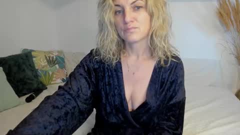 elena online show from 02-03-26, 08:08