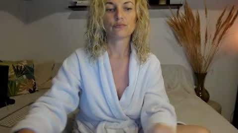elena online show from 07-05-26, 01:34