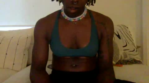 Snapshot of jaedarling chatting on 06-22-26, 03:25 jaed online show from 06-22-26, 03:25