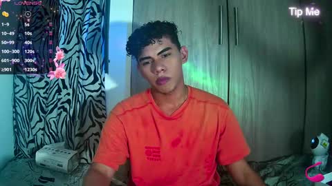 javi15  online show from 12-02-24, 07:25