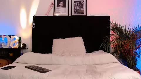 Jaiden online show from 12-02-25, 05:57