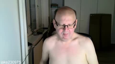 Snapshot of jake230975 chatting on 10-29-25, 09:27 Jake2309 online show from 10-29-25, 09:27