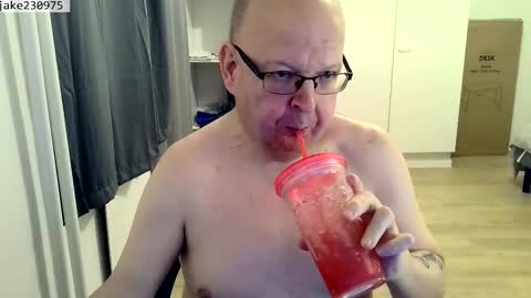 Snapshot of jake230975 chatting on 03-13-26, 08:04 Jake2309 online show from 03-13-26, 08:04