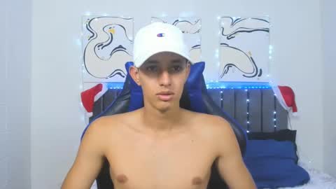 Snapshot of jake_shadow14 chatting on 12-11-24, 12:12 Hi guys im new 3 online show from 12-11-24, 12:12