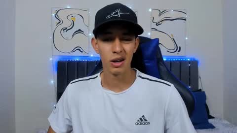 Snapshot of jake_shadow14 chatting on 12-12-24, 08:32 Hi guys im new 3 online show from 12-12-24, 08:32