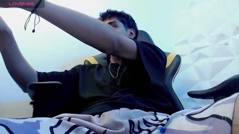 Snapshot of jake_tripp chatting on 01-09-25, 06:06 jake_tripp online show from 01-09-25, 06:06