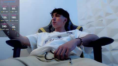 Snapshot of jake_tripp chatting on 02-23-25, 09:55 jake_tripp online show from 02-23-25, 09:55