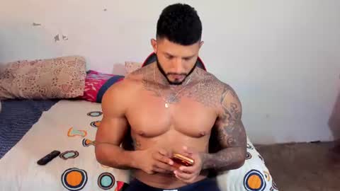 my name is sebas If you come here dont hesitate to say hello Im a guy who really likes having conversations and having hot online show from 07-08-26, 04:22