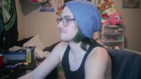 Snapshot of jakieepoo212 chatting on 12-27-24, 05:42 Jakieepoo212 online show from 12-27-24, 05:42