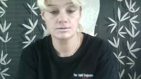 JAKKI LOUISE pornstar online show from 09-09-25, 01:43