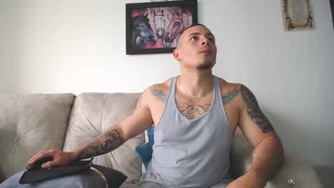 Snapshot of jakson_hot chatting on 02-20-25, 06:57 pipe online show from 02-20-25, 06:57