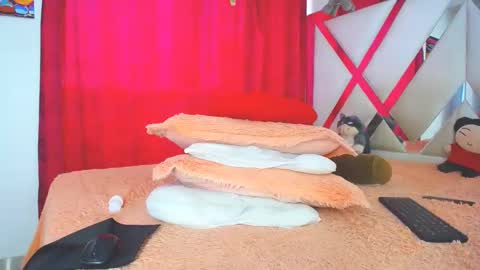 Snapshot of jakson_hot chatting on 02-27-25, 10:42 pipe online show from 02-27-25, 10:42