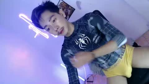 Snapshot of jam_bigcock69 chatting on 06-16-26, 04:48 Jam online show from 06-16-26, 04:48
