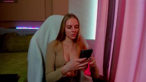 Sofia online show from 01-15-26, 09:14