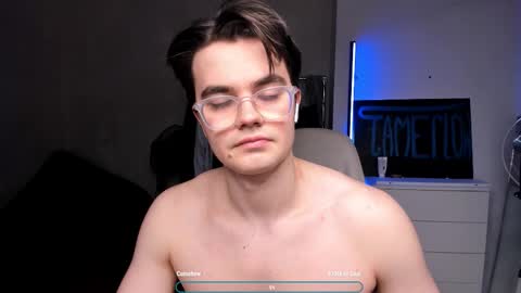 Snapshot of jame_flow chatting on 02-14-26, 09:22 Hey there Im Jame online show from 02-14-26, 09:22