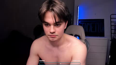 Snapshot of jame_flow chatting on 02-15-26, 09:22 Hey there Im Jame online show from 02-15-26, 09:22