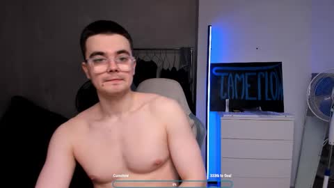 Snapshot of jame_flow chatting on 02-28-26, 11:33 Hey there Im Jame online show from 02-28-26, 11:33