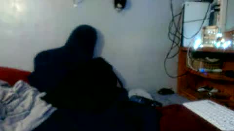 Snapshot of james30cup chatting on 06-25-26, 08:19 what you in too online show from 06-25-26, 08:19