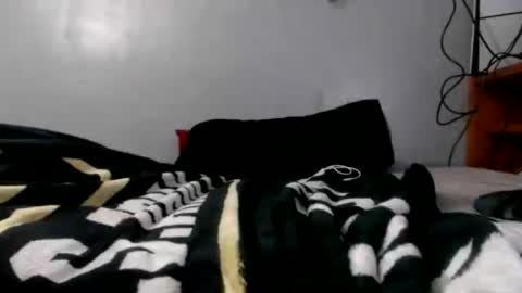 Snapshot of james30cup chatting on 07-06-26, 06:21 what you in too online show from 07-06-26, 06:21