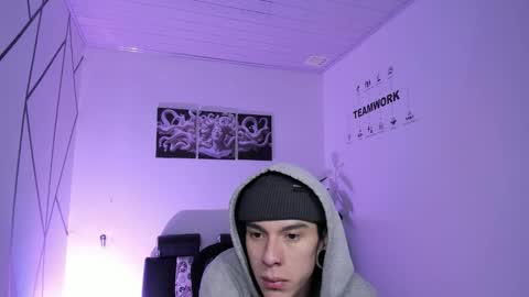 james_adamss_ online show from 12-17-25, 11:49