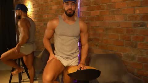 Snapshot of james_axel chatting on 03-12-25, 03:07 James Axel online show from 03-12-25, 03:07