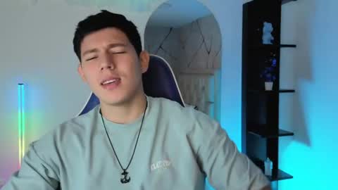 Snapshot of james_cr chatting on 05-30-26, 12:35 james_cr online show from 05-30-26, 12:35