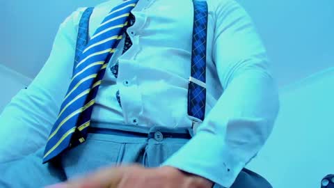 Snapshot of james_thick1 chatting on 12-13-24, 03:00 James online show from 12-13-24, 03:00