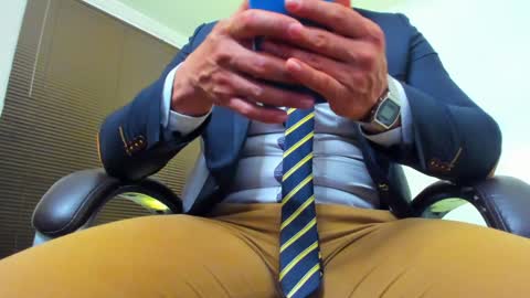 Snapshot of james_thick1 chatting on 01-11-25, 09:46 James online show from 01-11-25, 09:46