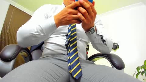 Snapshot of james_thick1 chatting on 01-13-25, 12:02 James online show from 01-13-25, 12:02