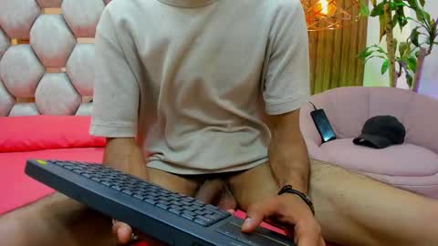 James Walsh online show from 01-18-26, 08:01