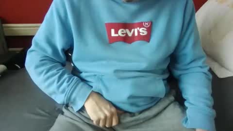 Snapshot of jamesjimi chatting on 12-04-25, 10:57 jamesjimi online show from 12-04-25, 10:57