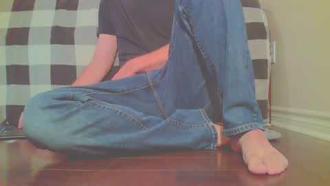 Snapshot of jamesknight57 chatting on 10-12-25, 02:21 James online show from 10-12-25, 02:21