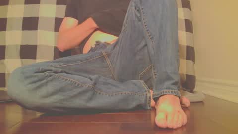 Snapshot of jamesknight57 chatting on 11-23-25, 02:11 James online show from 11-23-25, 02:11