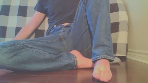 Snapshot of jamesknight57 chatting on 02-02-26, 05:00 James online show from 02-02-26, 05:00